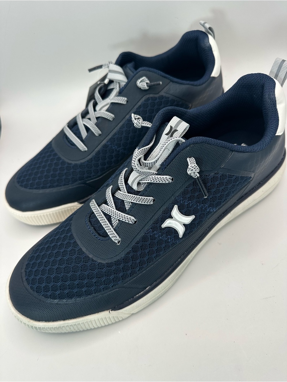 Hurley “EXETER” Men’s Super Airy & Breathable Sporty Casual Athletic Shoes-12